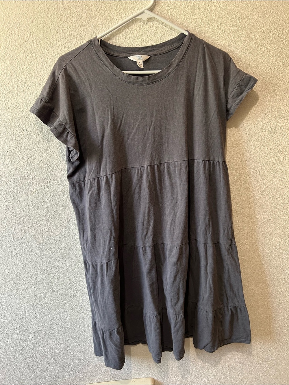 Casual Tiered Short-Sleeve Dress